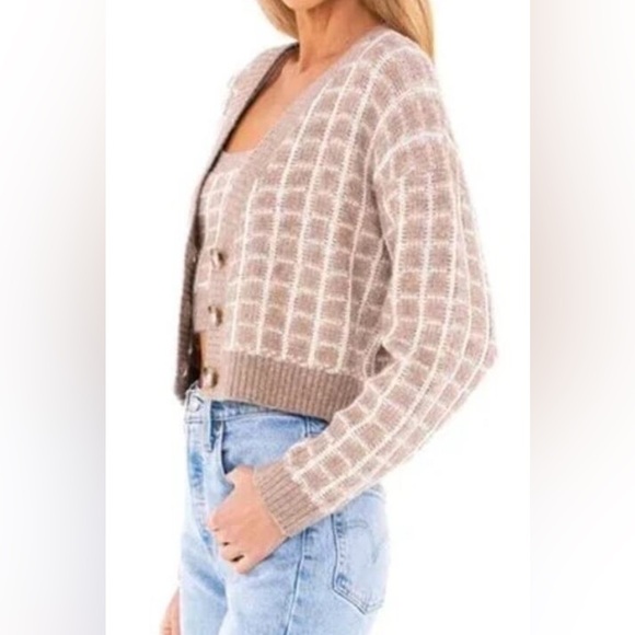 ASTR THE LABEL BRIARWOOD CARDIGAN, size M (tank not included) - Picture 2 of 10